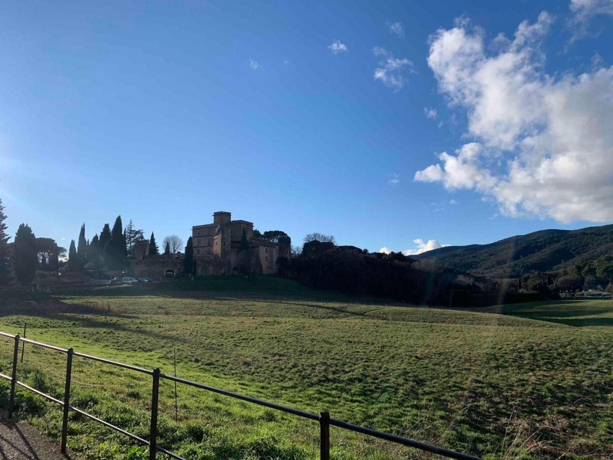 Villa Le Cabanon De Livia Avec Piscine Privee Cucuron Esterno foto