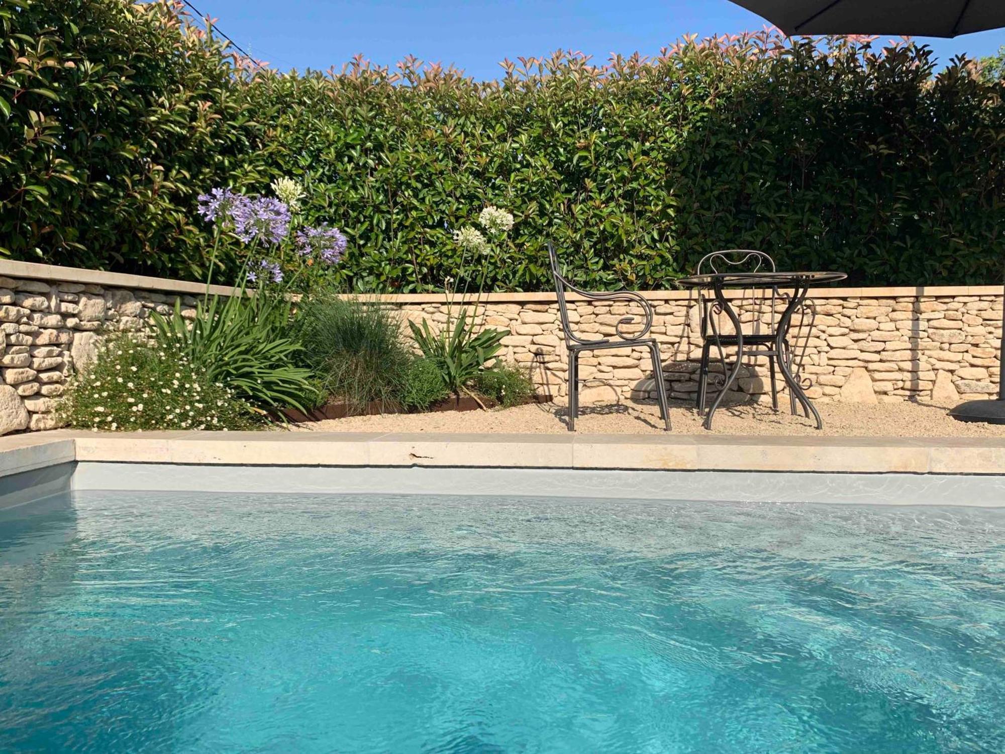 Villa Le Cabanon De Livia Avec Piscine Privee Cucuron Esterno foto